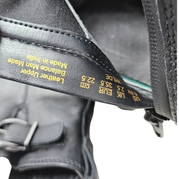 Naturalizer 5.5 Wilde Black Leather Chunky Boot Goth Grunge Whimsygoth Lug - Picture 3 of 6